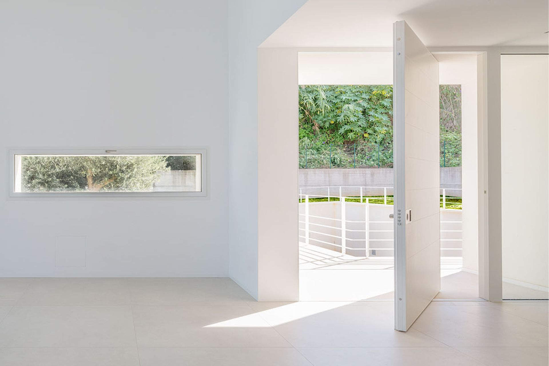 Contemporary Architectures: Casa FF - Oikos